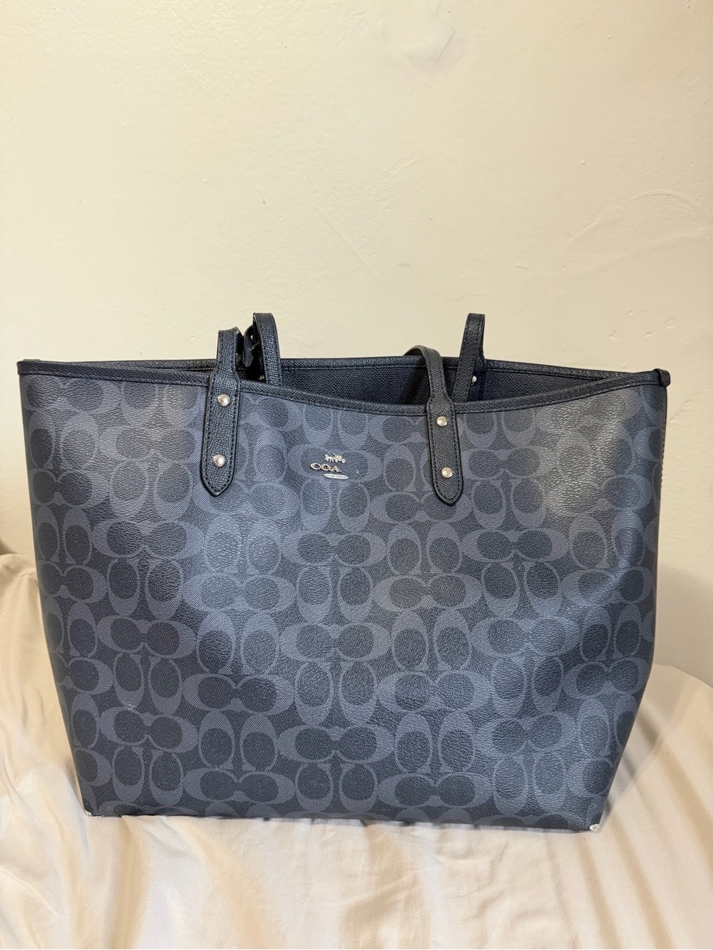 Coach reversible City Tote
